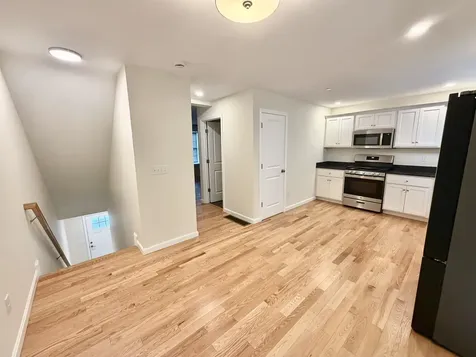 24 Sera Drive Nottingham NH 03290