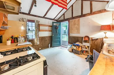 12 East Avenue Burlington VT 05401