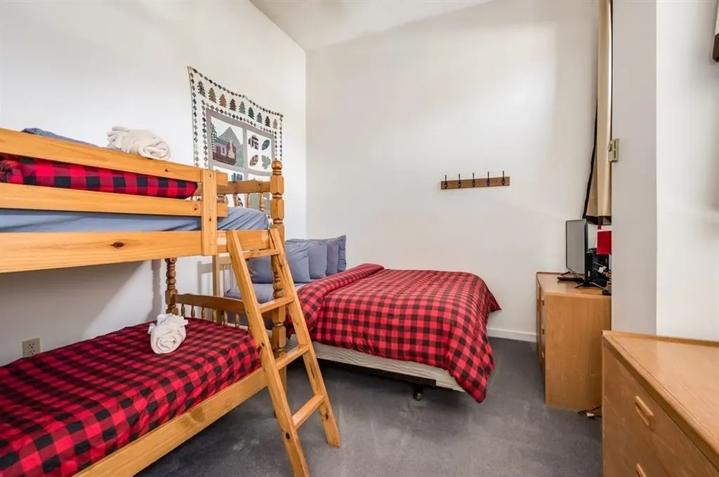 36 Lodge Road Lincoln NH 03251