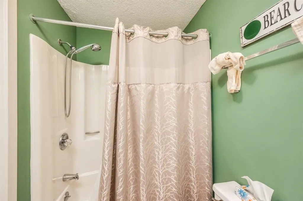 36 Lodge Road Lincoln NH 03251