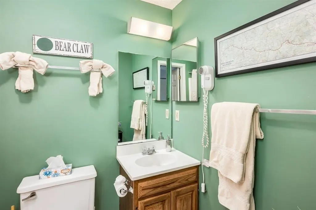 36 Lodge Road Lincoln NH 03251