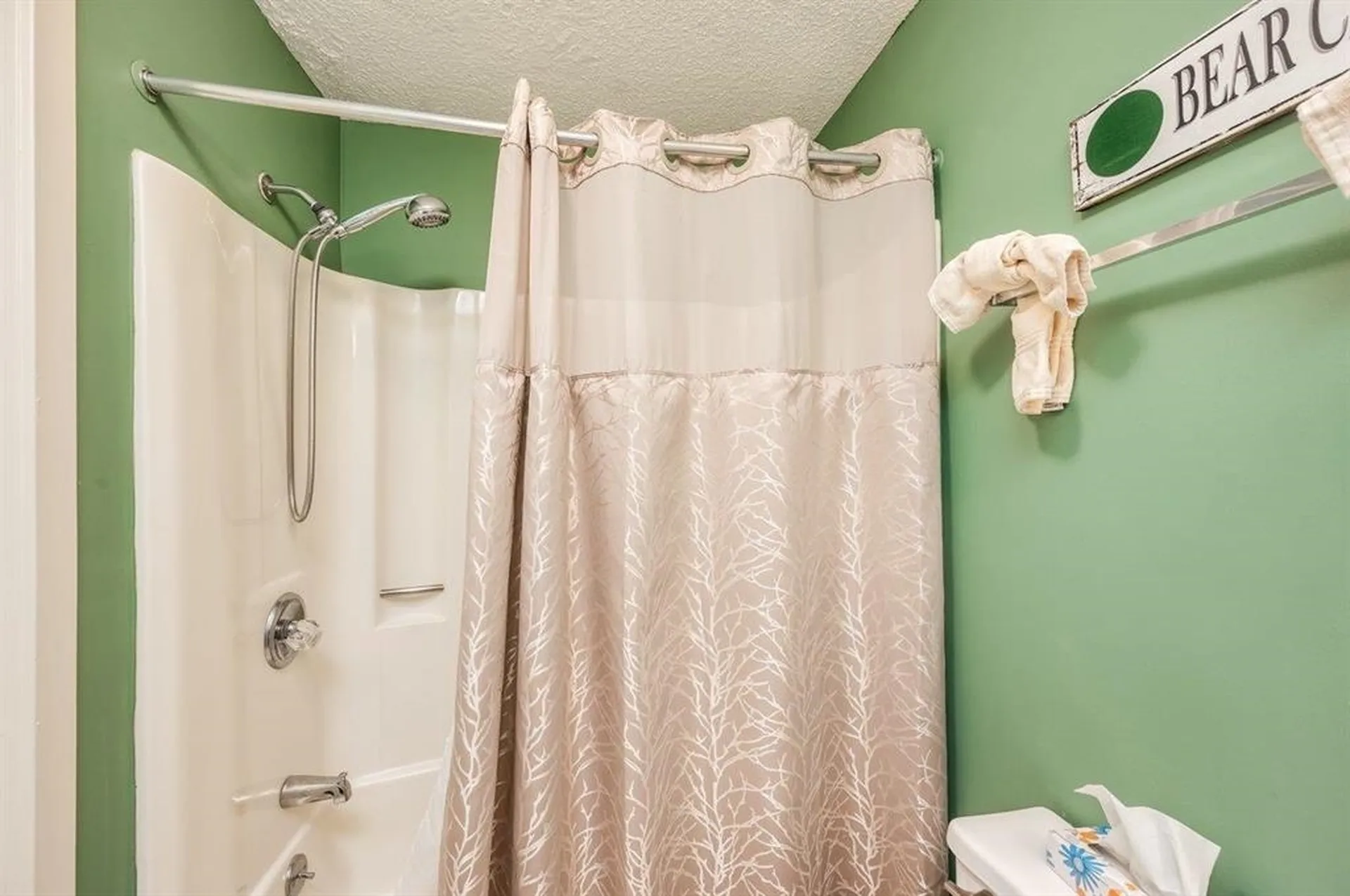 36 Lodge Road Lincoln NH 03251