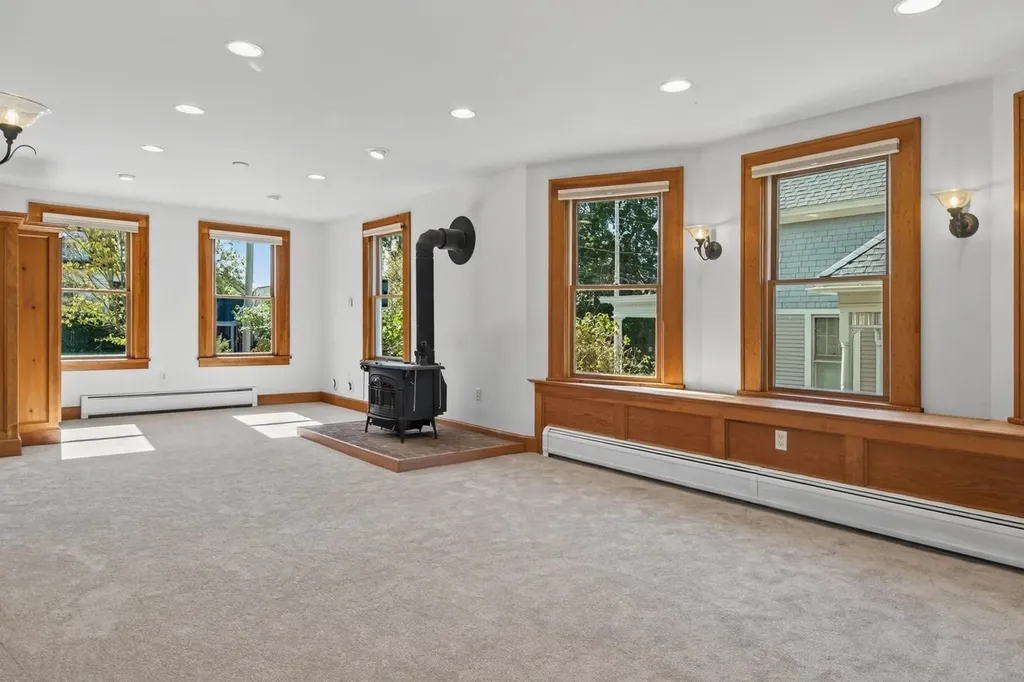 11 North Street Rutland City VT 05701