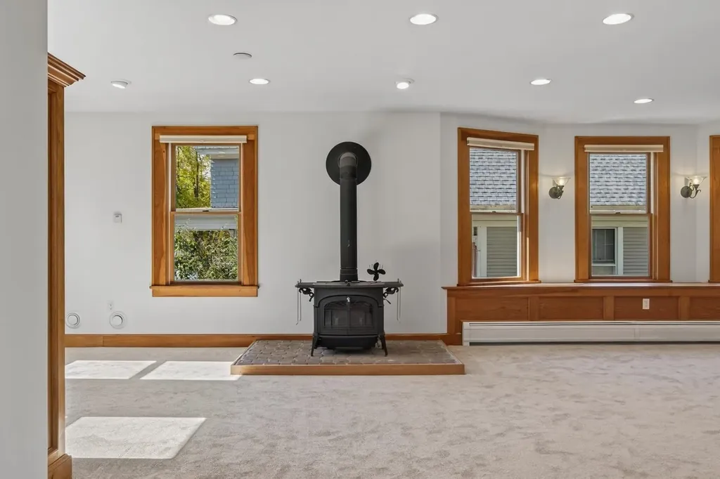 11 North Street Rutland City VT 05701