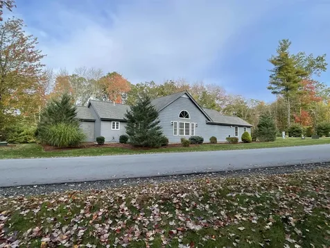 7 Stevens Court Atkinson NH 03811