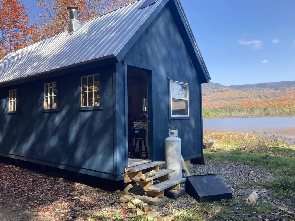 * Bog Road Stratford NH 03590