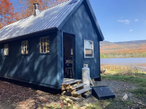 * Bog Road Stratford NH 03590