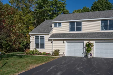 40 Coles Way Atkinson NH 03811