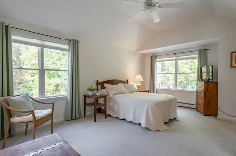 40 Coles Way Atkinson NH 03811