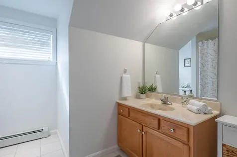 40 Coles Way Atkinson NH 03811