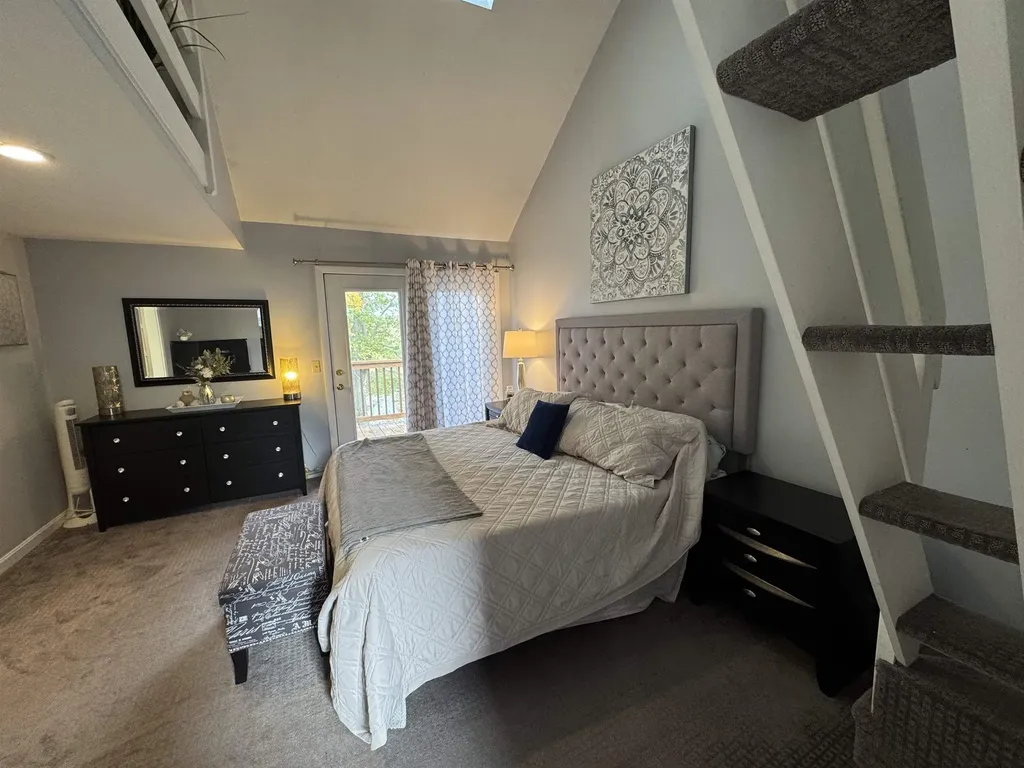 23 Pondview Drive Merrimack NH 03054