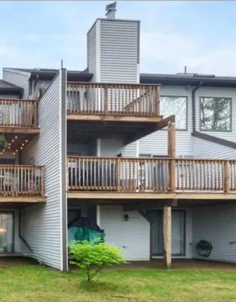 23 Pondview Drive Merrimack NH 03054