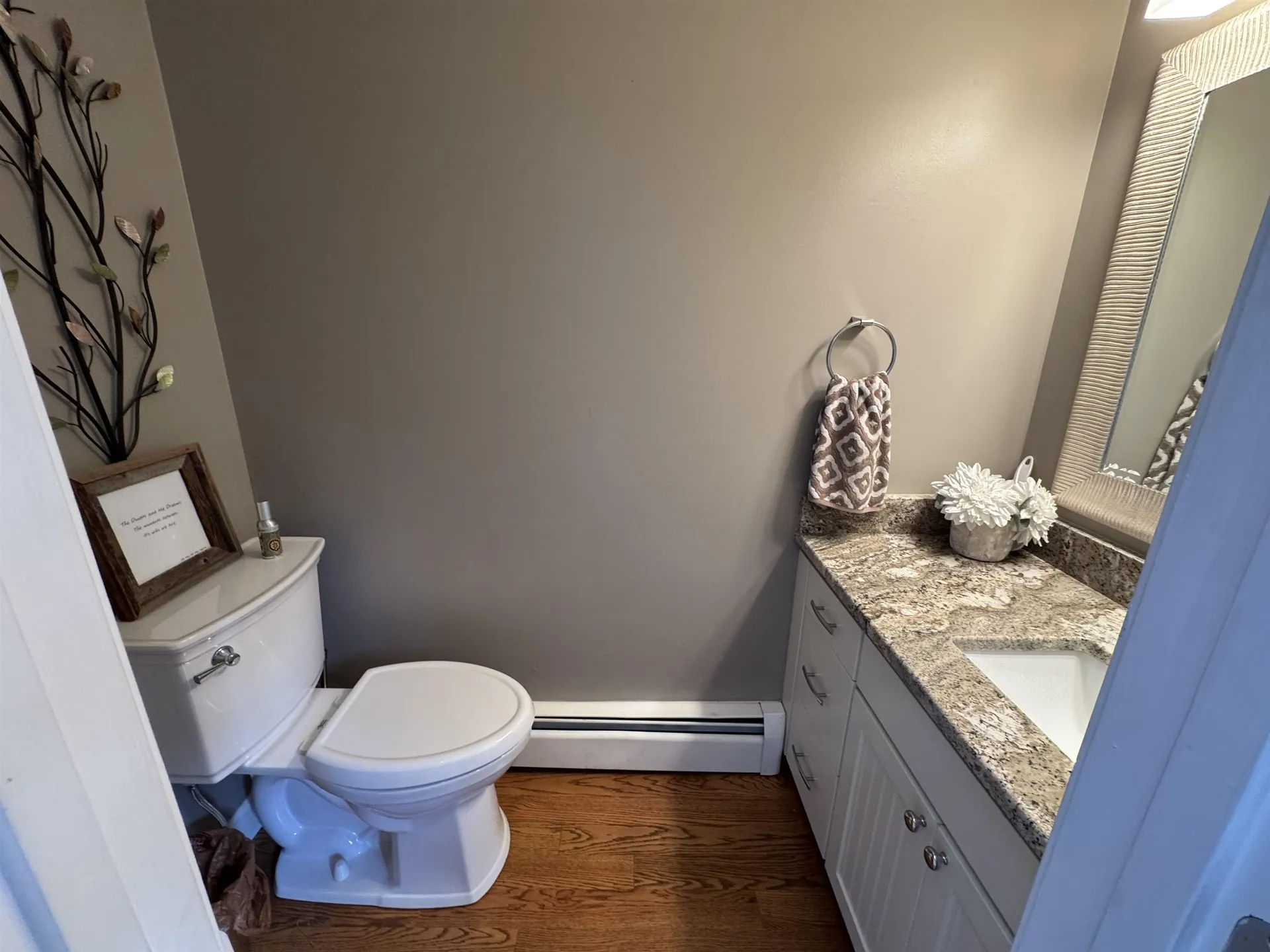 23 Pondview Drive Merrimack NH 03054