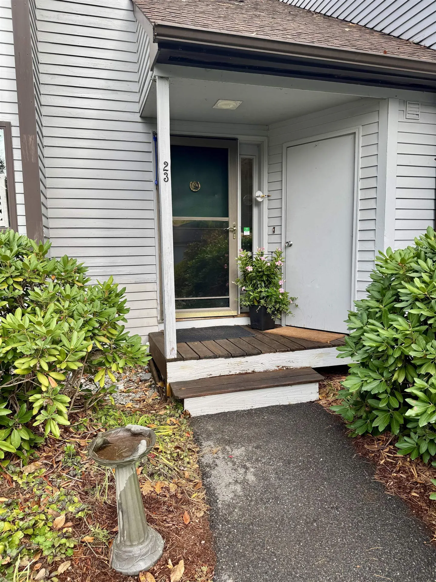 23 Pondview Drive Merrimack NH 03054