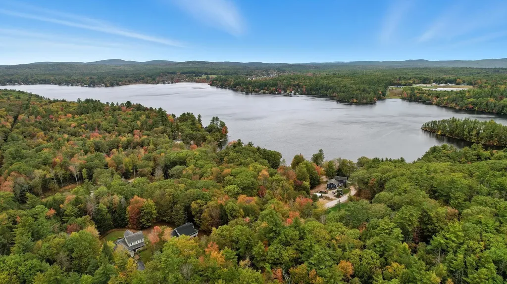 73 Old Woods Road Northwood NH 03261