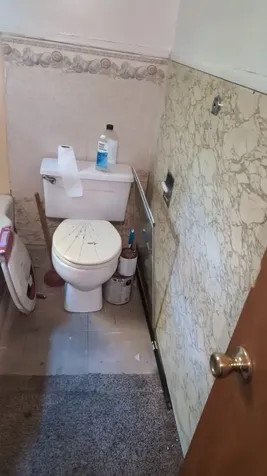 33 Avery Street Laconia NH 03246