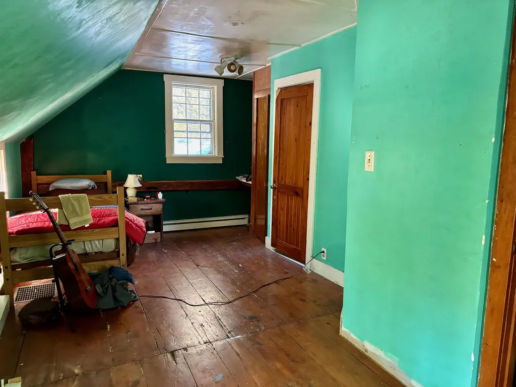 220 Couchtown Warner NH 03278