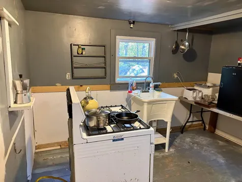 220 Couchtown Warner NH 03278