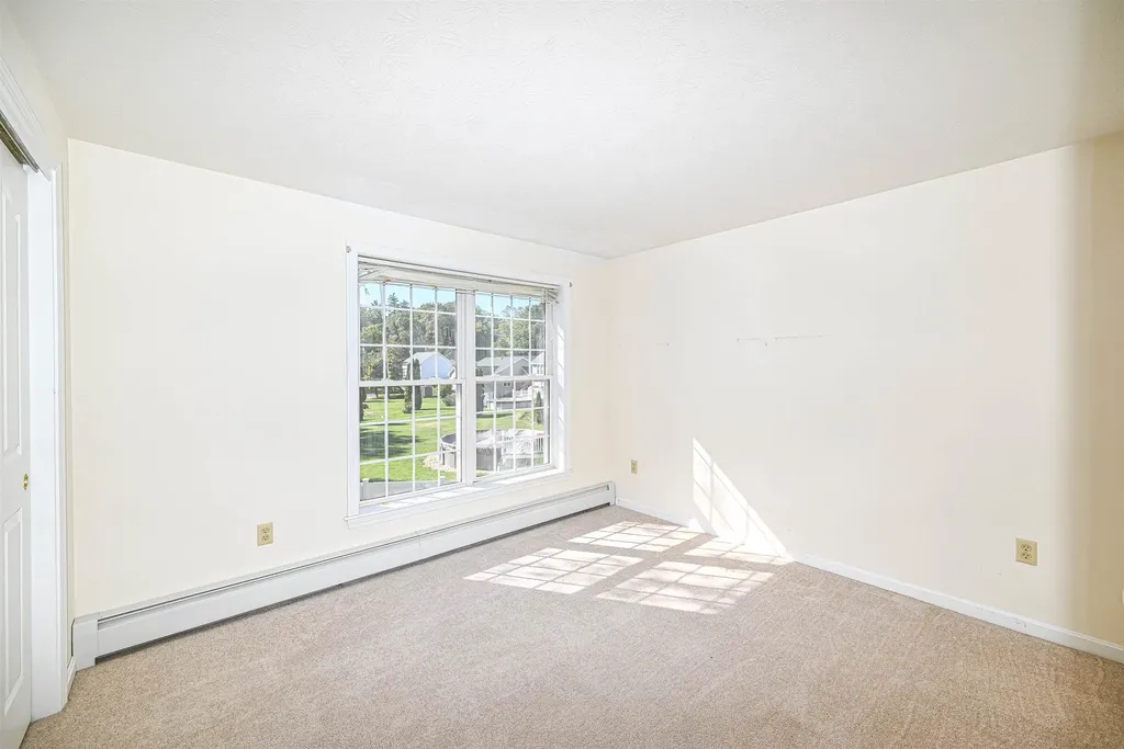 21 Prairie Court Manchester NH 03102