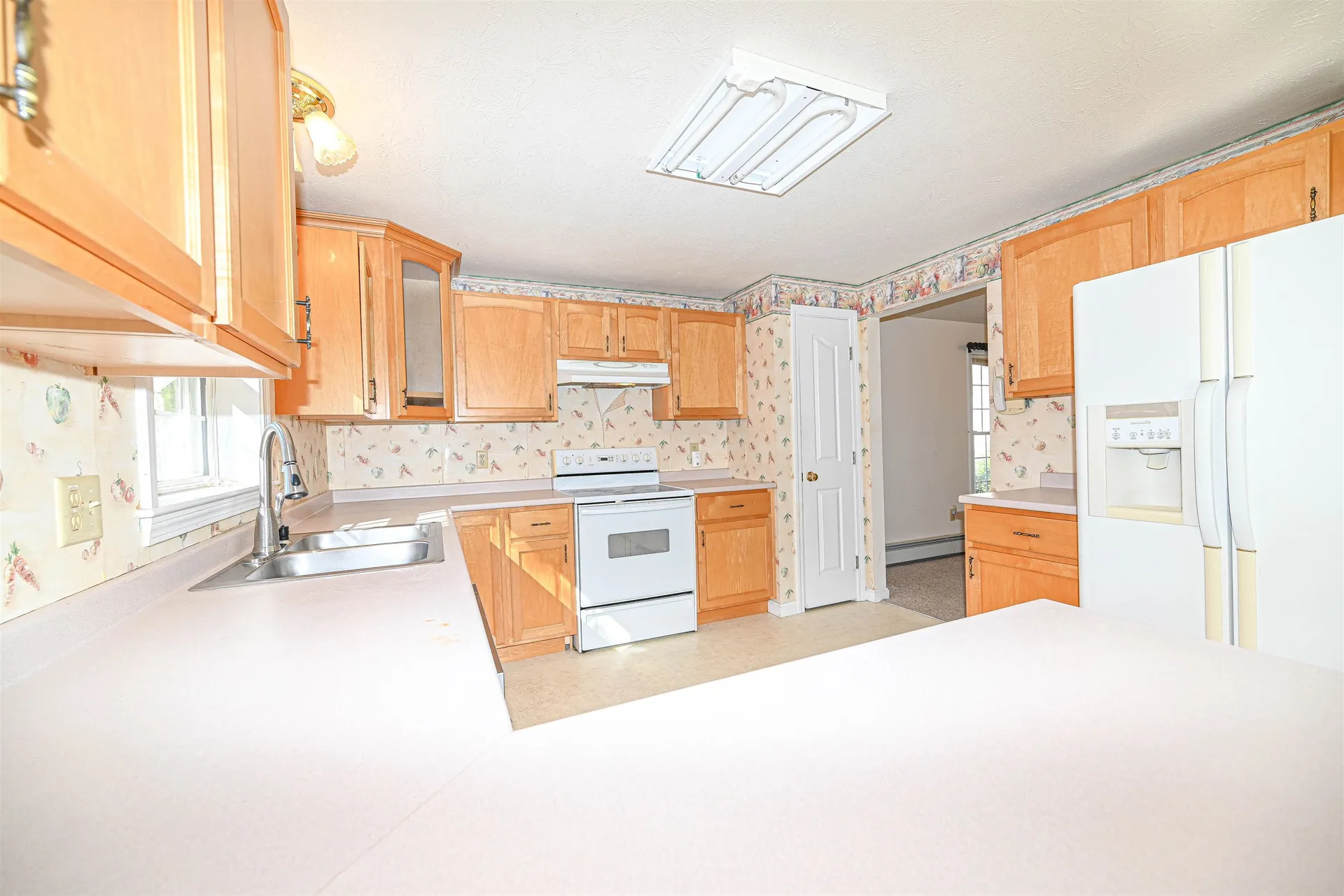 21 Prairie Court Manchester NH 03102