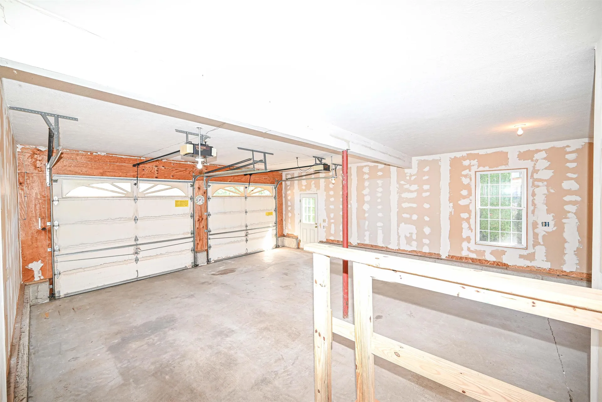 21 Prairie Court Manchester NH 03102