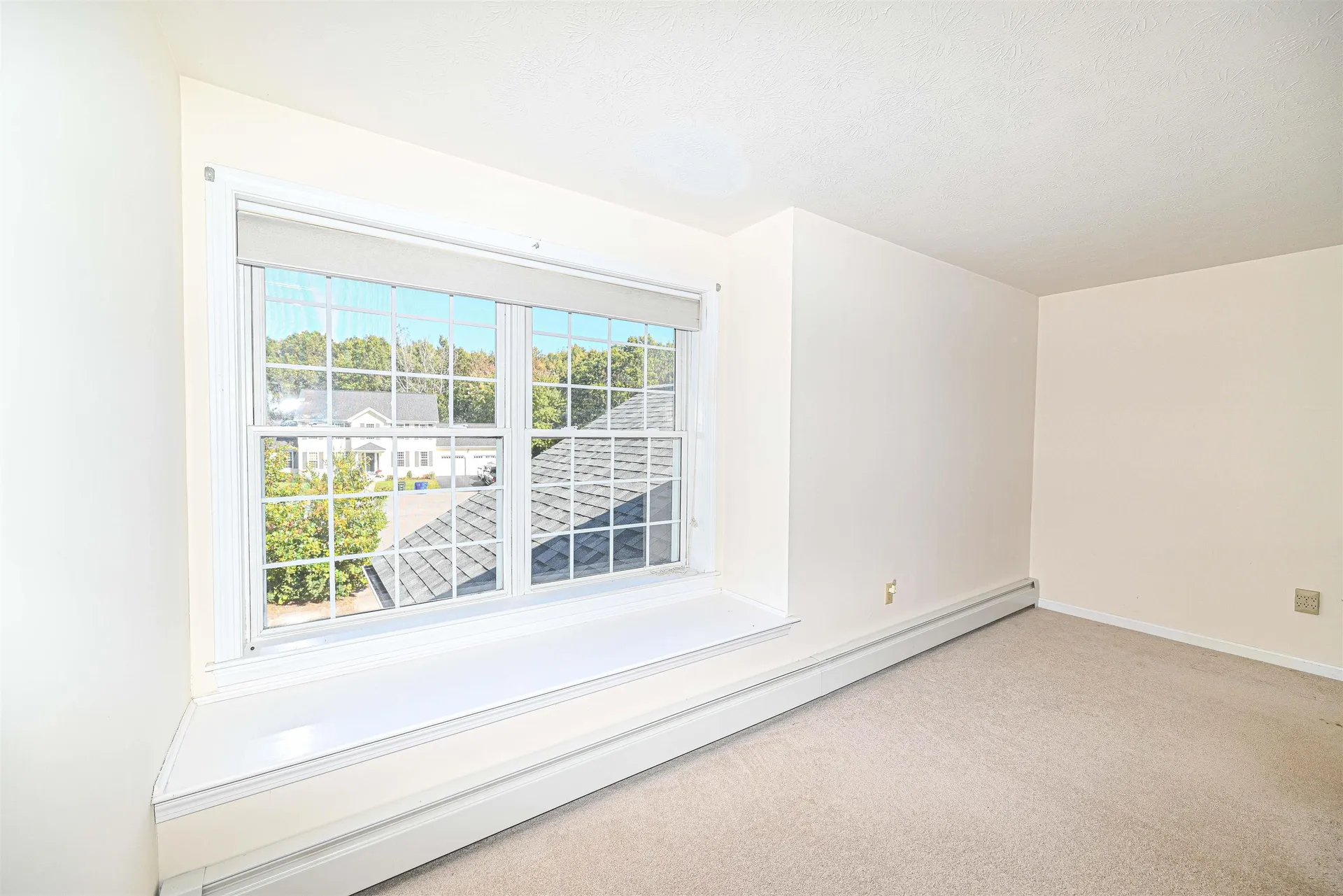 21 Prairie Court Manchester NH 03102