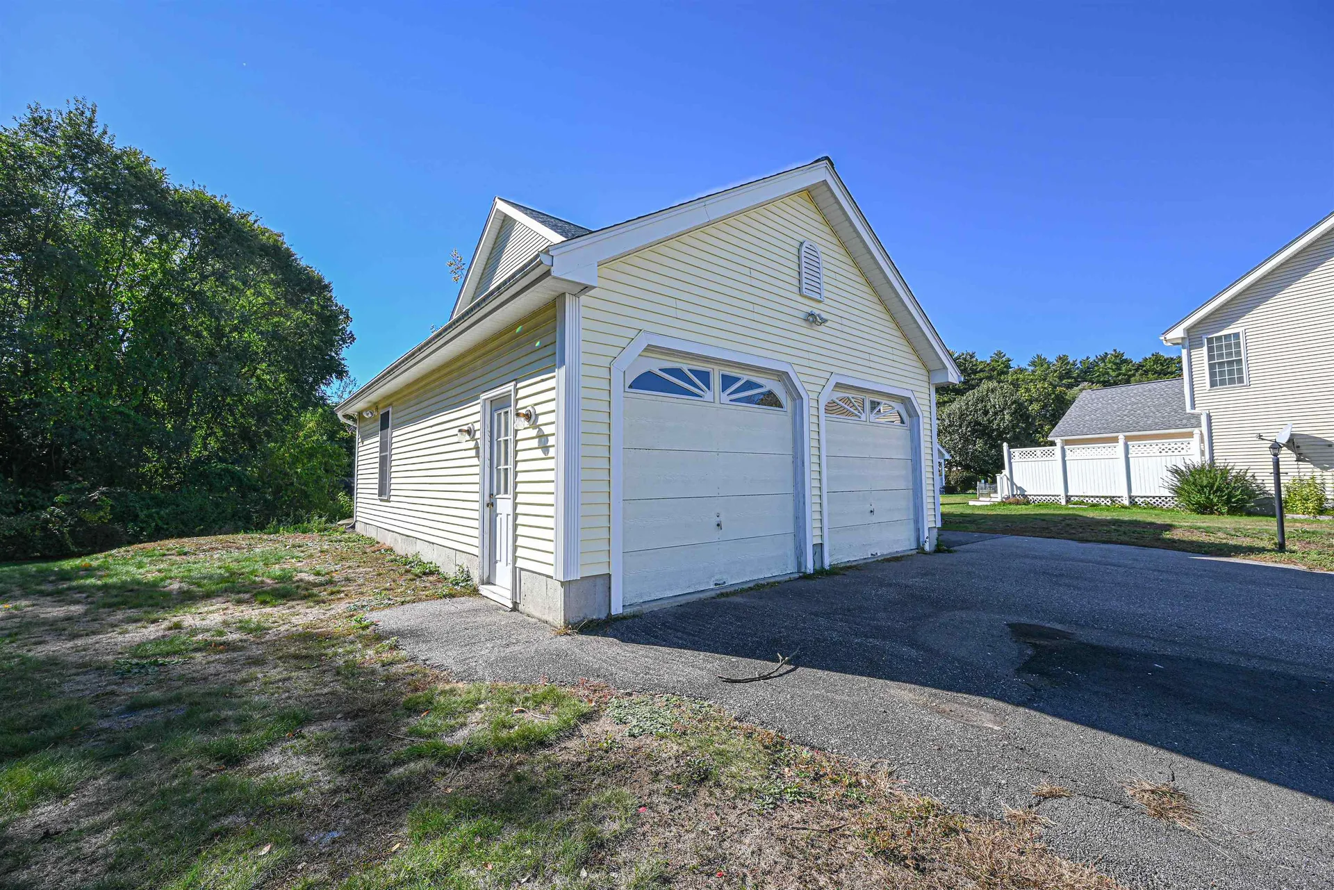 21 Prairie Court Manchester NH 03102