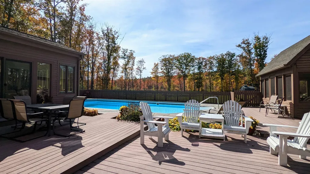 25 Quarry Road Meredith NH 03253