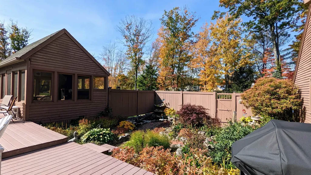 25 Quarry Road Meredith NH 03253