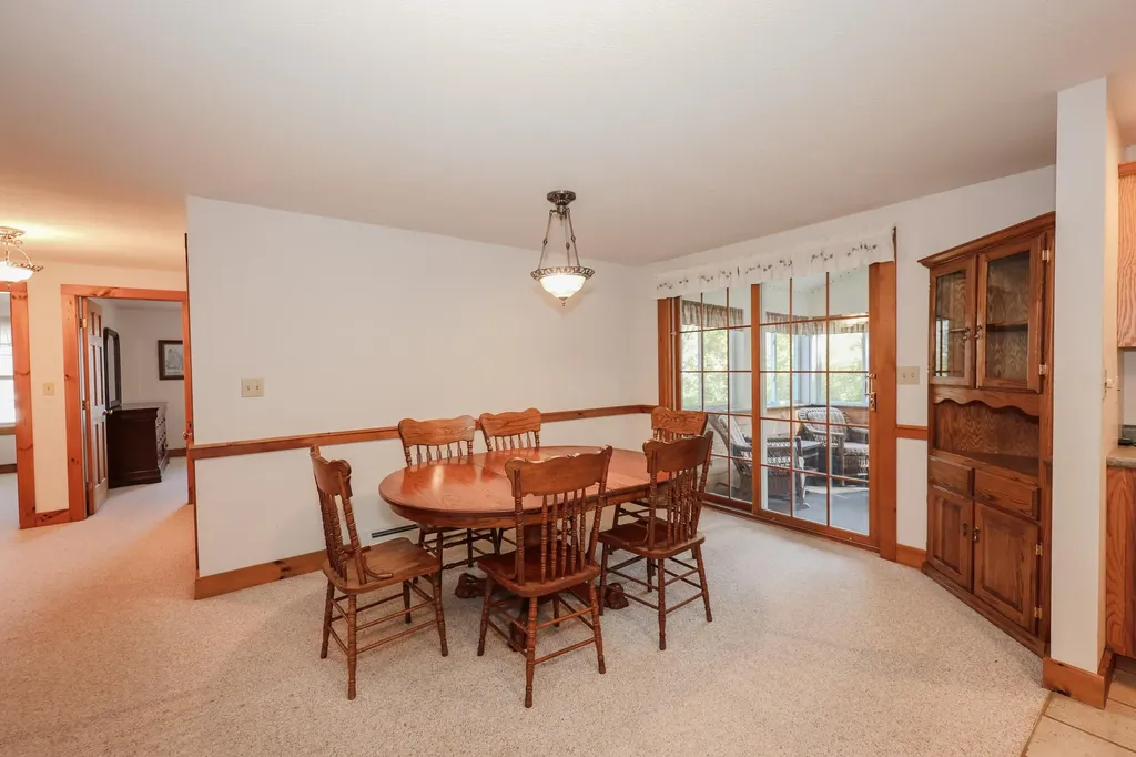 35 Foch Street Goffstown NH 03045