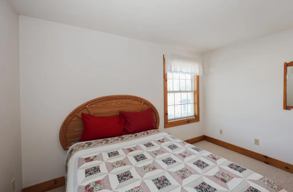 35 Foch Street Goffstown NH 03045