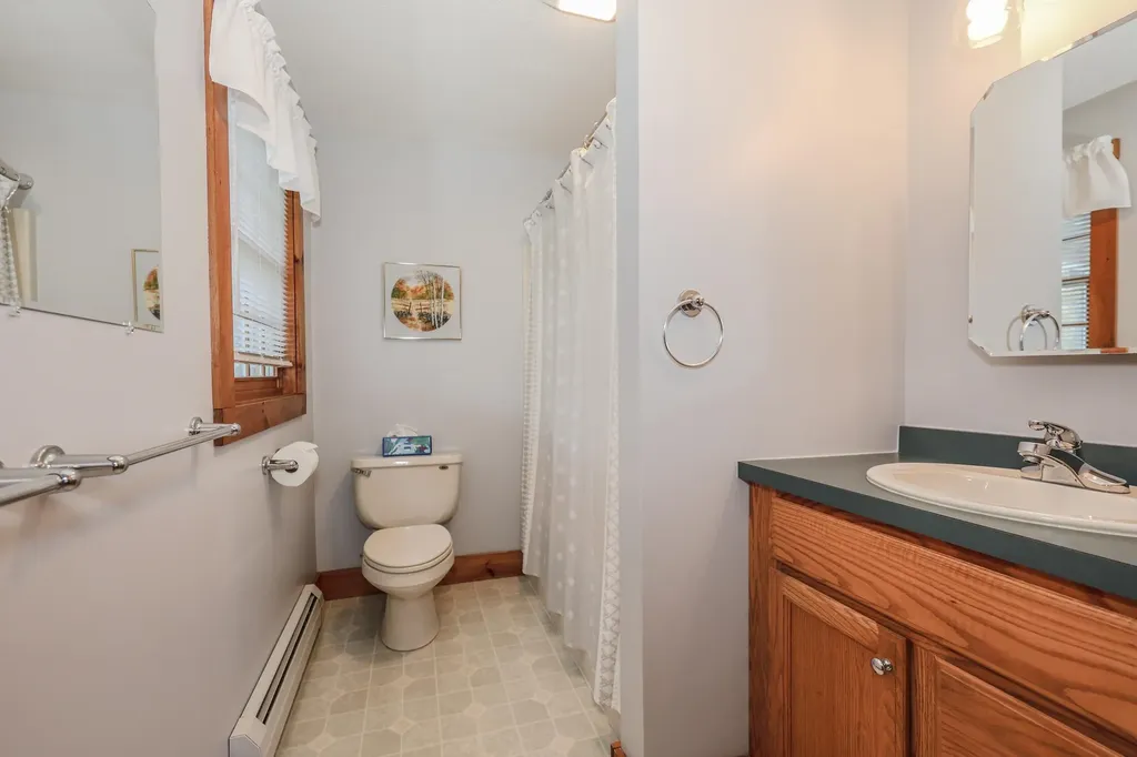 35 Foch Street Goffstown NH 03045