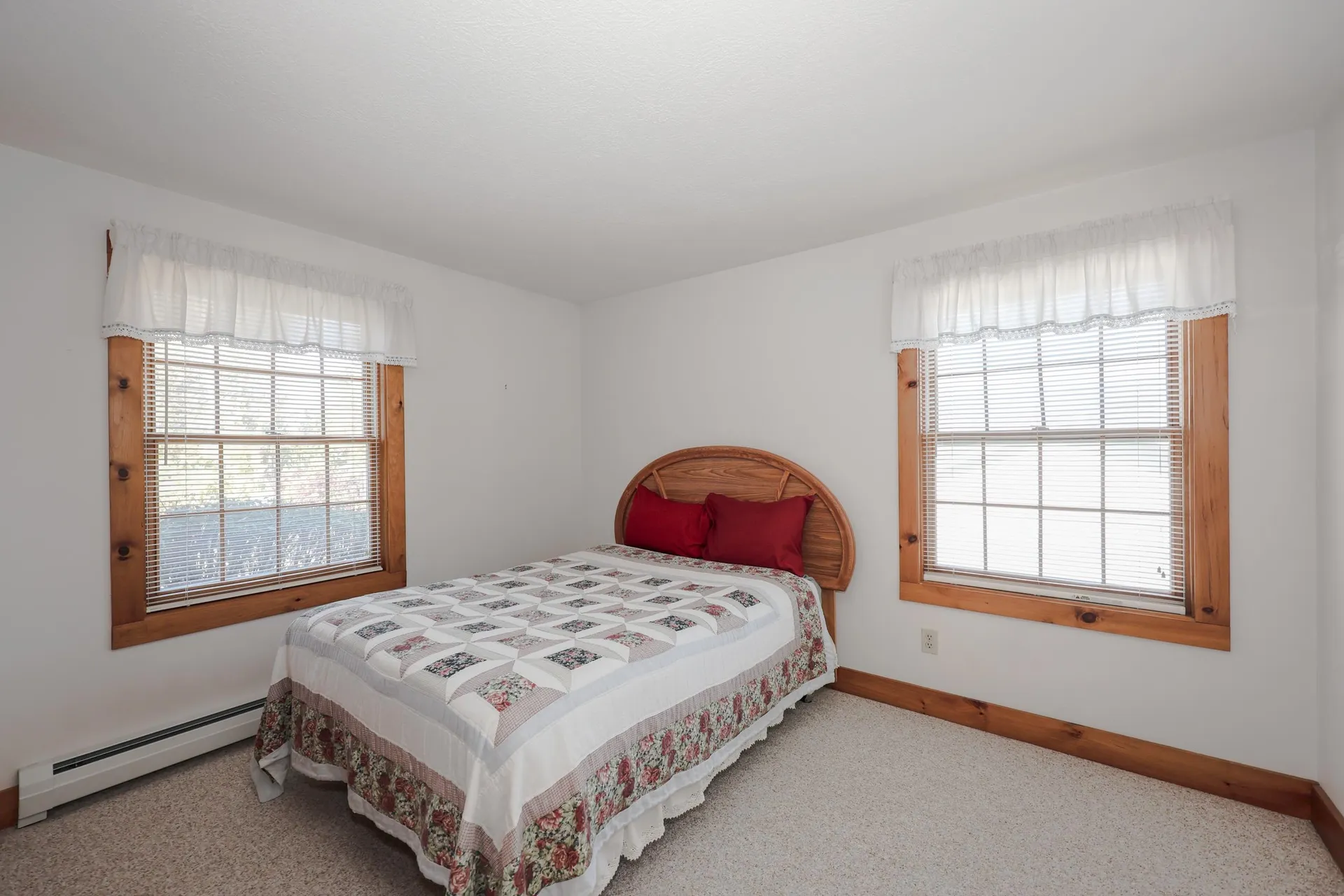 35 Foch Street Goffstown NH 03045