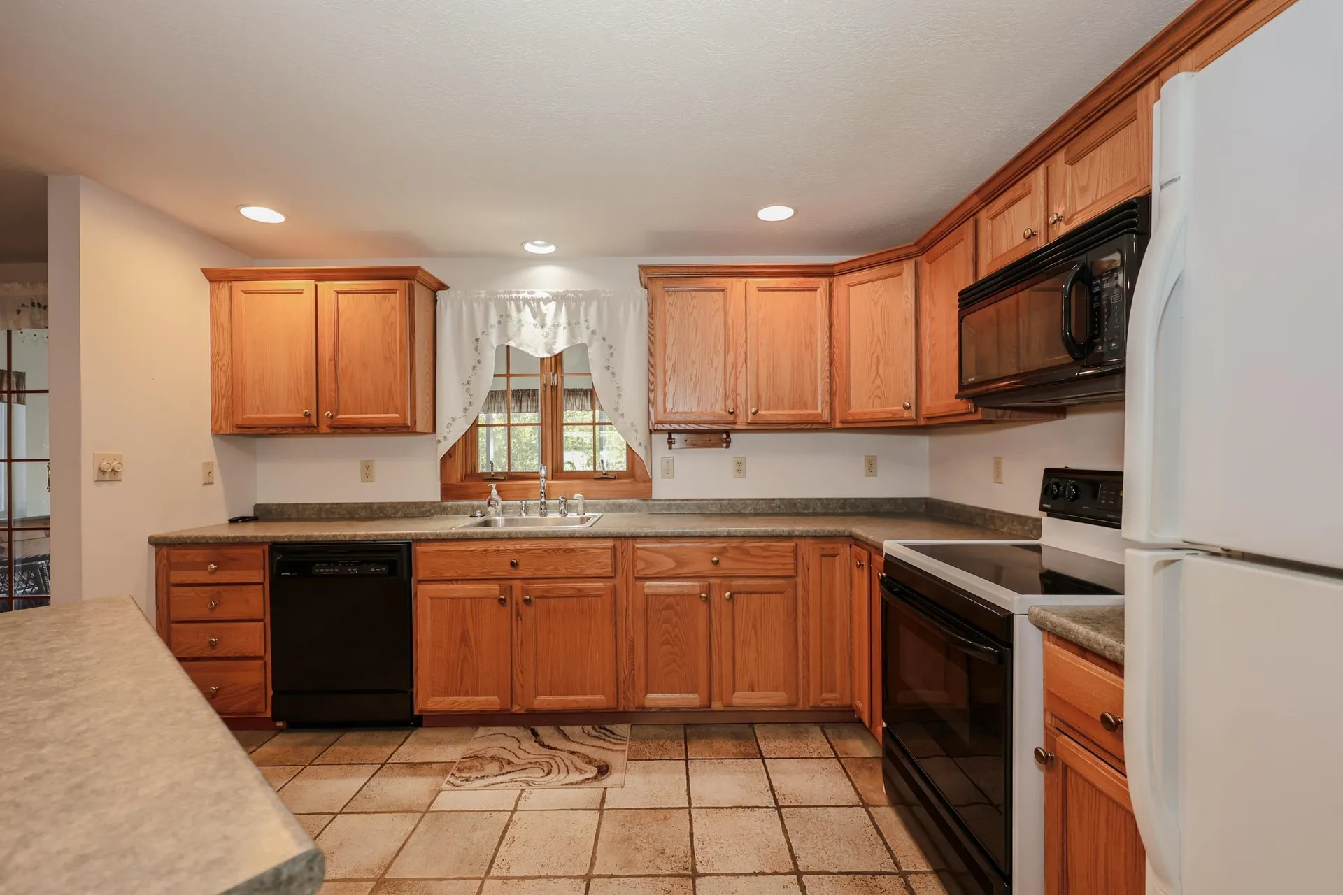 35 Foch Street Goffstown NH 03045