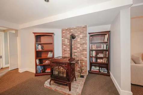 35 Foch Street Goffstown NH 03045