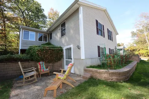 35 Foch Street Goffstown NH 03045