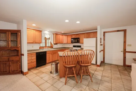 35 Foch Street Goffstown NH 03045