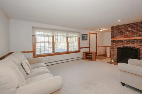 35 Foch Street Goffstown NH 03045