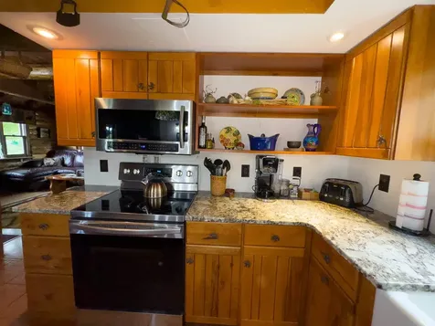 10 Duval Road Dalton NH 03598