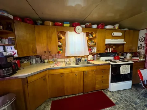 10 Duval Road Dalton NH 03598