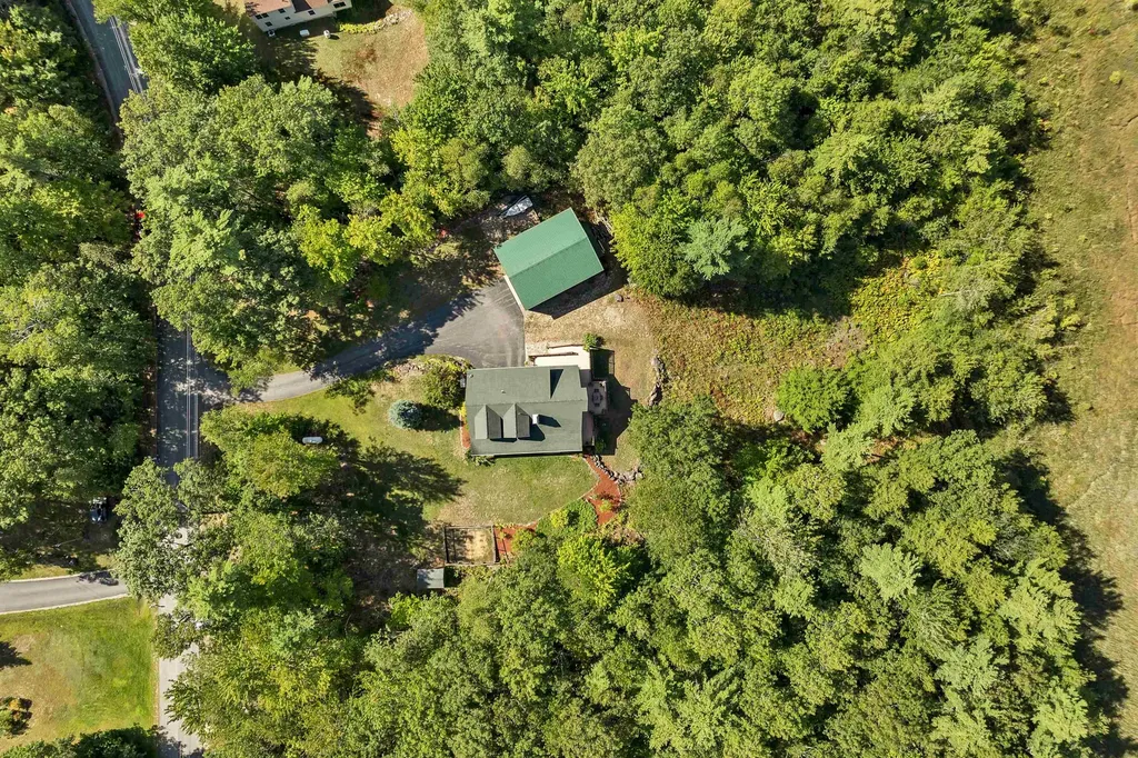 24 Shirley Way Tuftonboro NH 03853