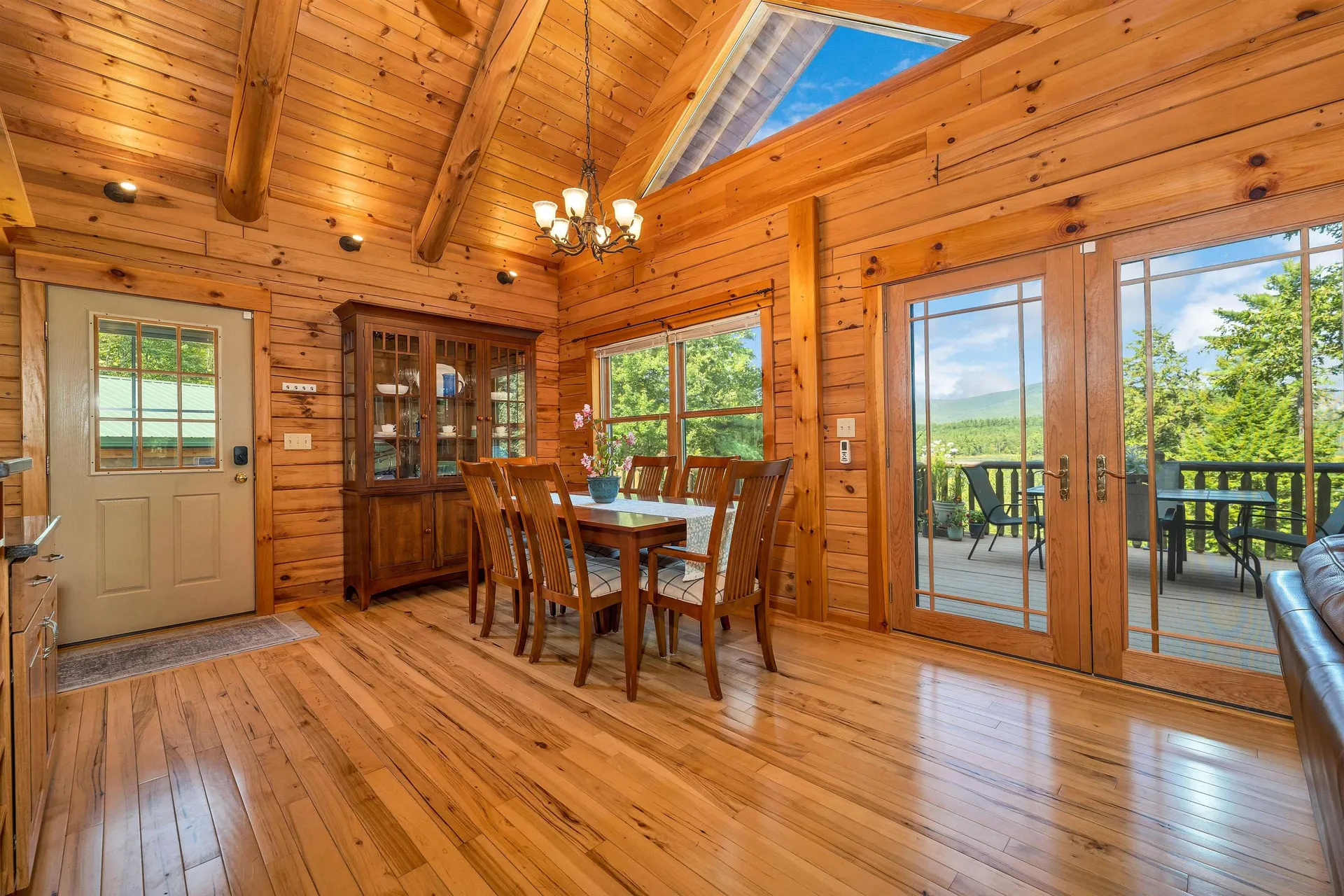 24 Shirley Way Tuftonboro NH 03853