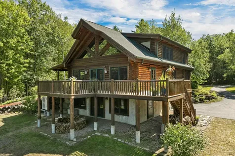 24 Shirley Way Tuftonboro NH 03853