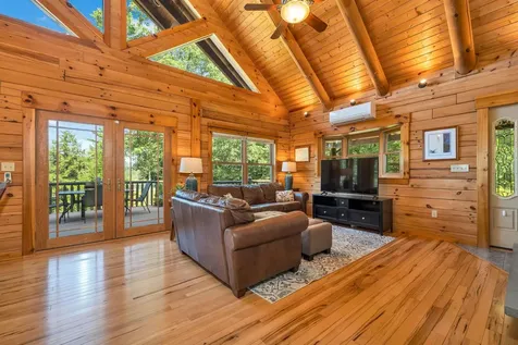 24 Shirley Way Tuftonboro NH 03853