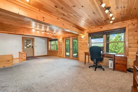 24 Shirley Way Tuftonboro NH 03853