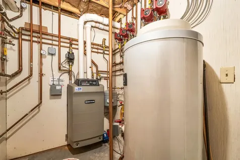 24 Shirley Way Tuftonboro NH 03853