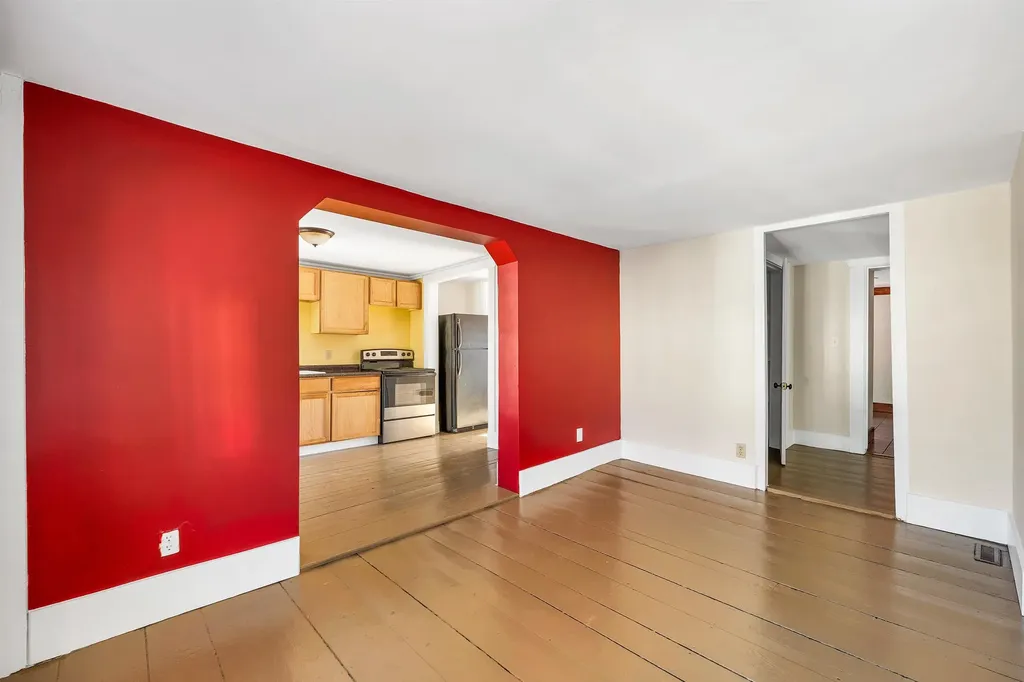 300 New Hampshire Route 25 Warren NH 03279