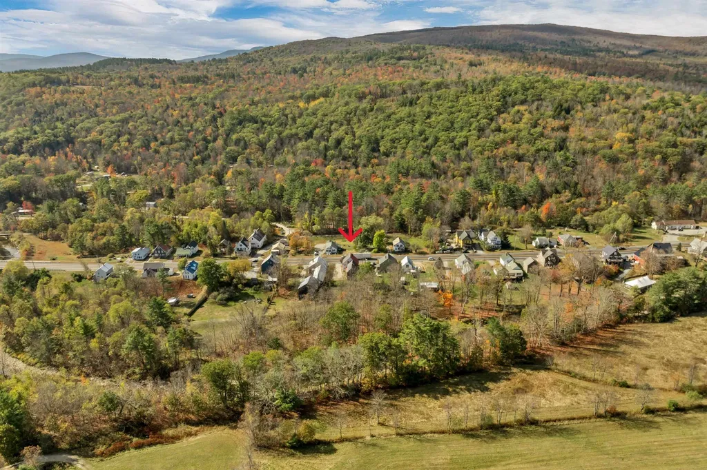 300 New Hampshire Route 25 Warren NH 03279