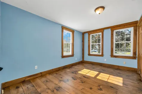 300 New Hampshire Route 25 Warren NH 03279