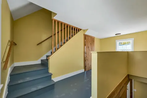 300 New Hampshire Route 25 Warren NH 03279